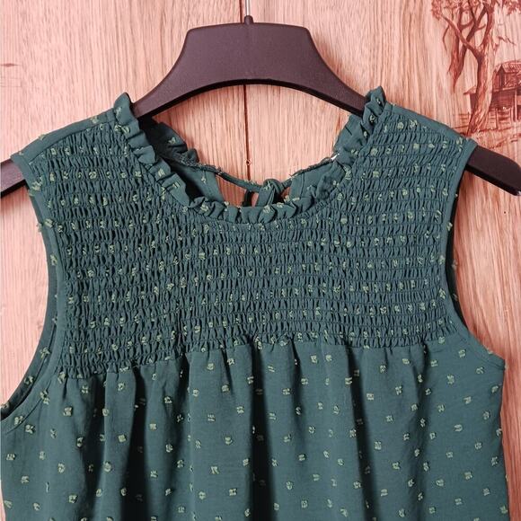 Green Shirred Yoke Swiss Dot Smock Blouse Size Small - Picture 2 of 6